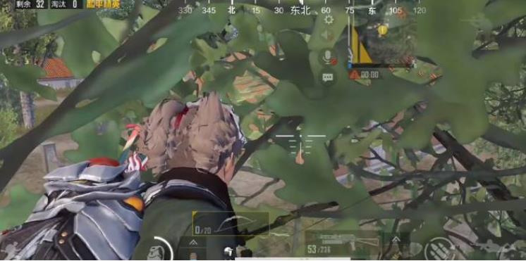 和平精英如何爬树