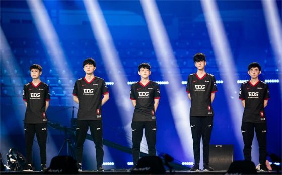 英雄联盟edg为何能翻盘击败fpx