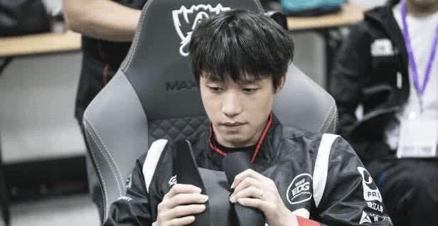 英雄联盟职业选手年薪多少钱