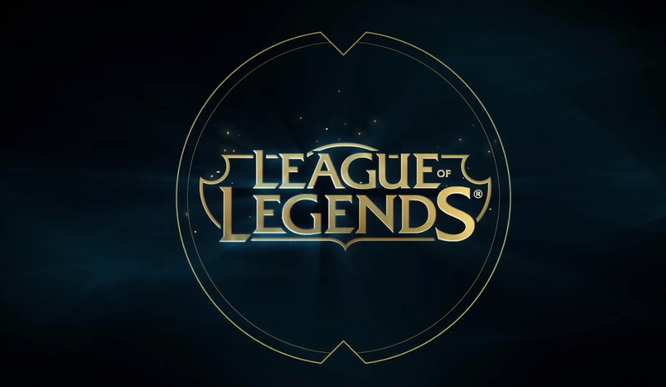 英雄联盟按哪个键锁定视角