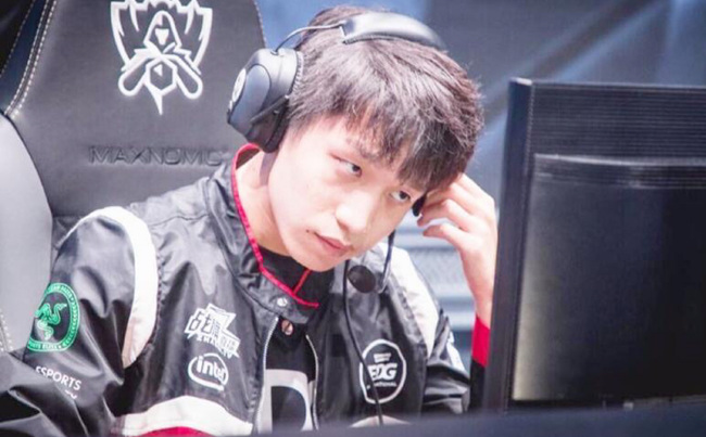 英雄联盟七是什么梗