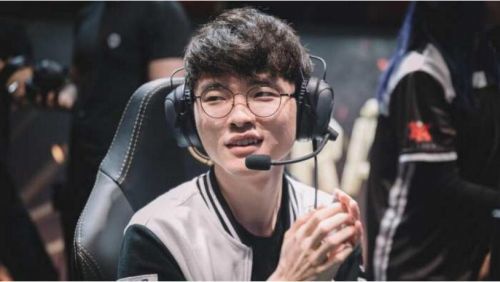 LOL选手faker三连冠是哪三年