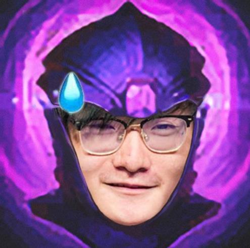 英雄联盟头盔事件怎么回事