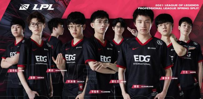 英雄联盟大满贯队伍是谁_英雄联盟大赛历史上最伟大的战队是哪支