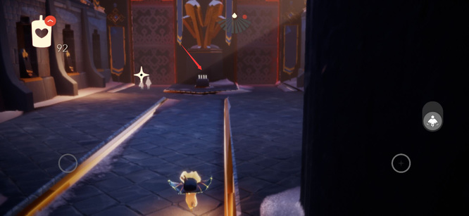 光遇手游里双手举起的动作在哪里_光遇手游中双手举起的位置