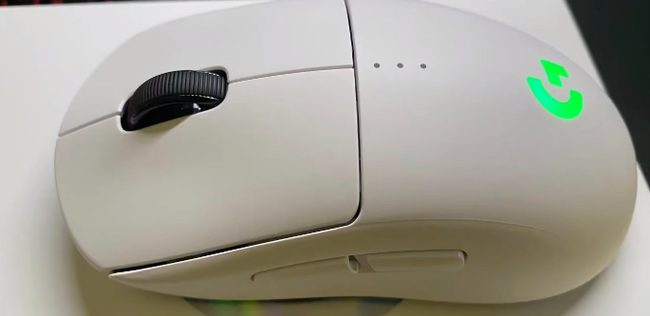 csgo反恐精英选手simple用的什么鼠标