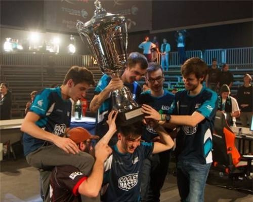 csgo反恐精英年前major历届冠军都是哪队_CSGO历年Major冠军队伍一览