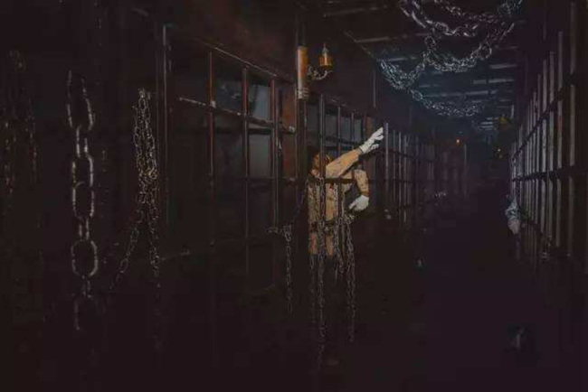 猛鬼宿舍手游怎么当猛鬼