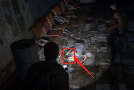 最后生还者怎么扔燃烧瓶